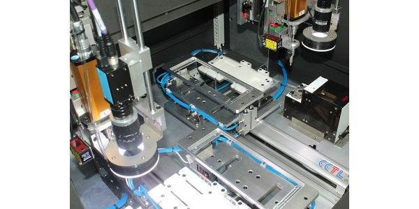 全自動(dòng)鎖螺絲機(jī)在企業(yè)應(yīng)用有哪些優(yōu)勢(shì)？-堅(jiān)豐股份