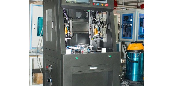 自動擰螺絲機(jī)使用時需要注意事宜？-堅豐股份