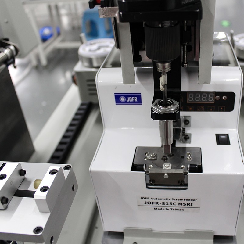 手持式螺絲機(jī)的特點(diǎn)(手持式螺絲機(jī)具有哪些優(yōu)勢(shì)) 手持式螺絲機(jī)的特點(diǎn)(手持式螺絲機(jī)具有哪些優(yōu)勢(shì))